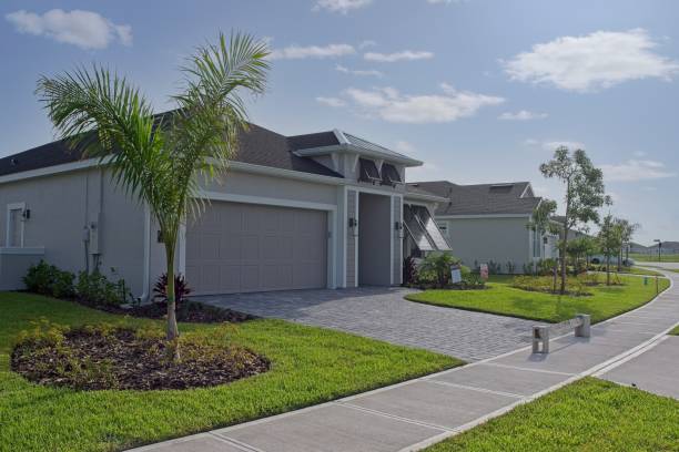 Best Driveway Paving Contractor  in Beaver Dam, WI